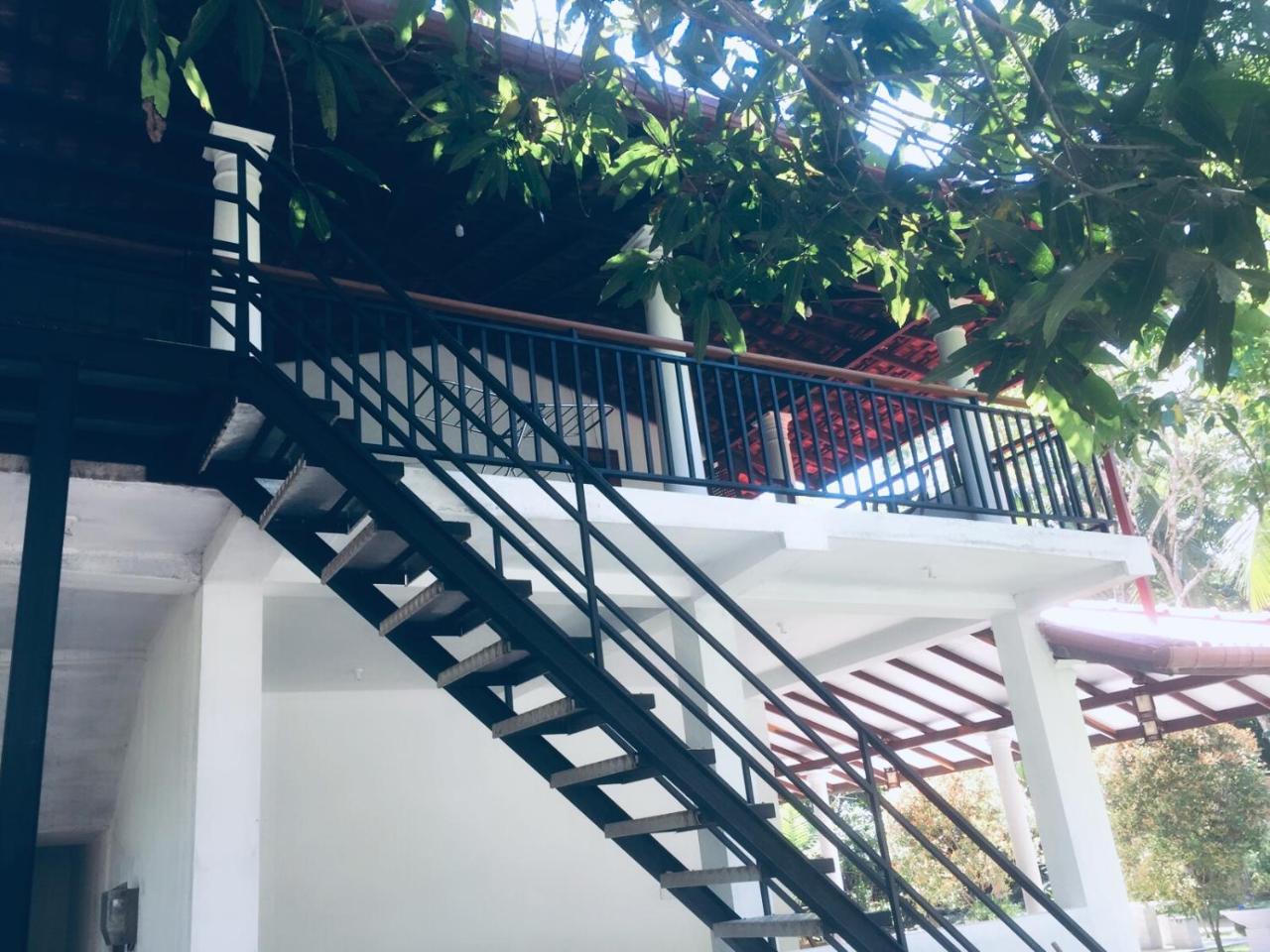 Casa Blanca Hotell Ahangama Eksteriør bilde