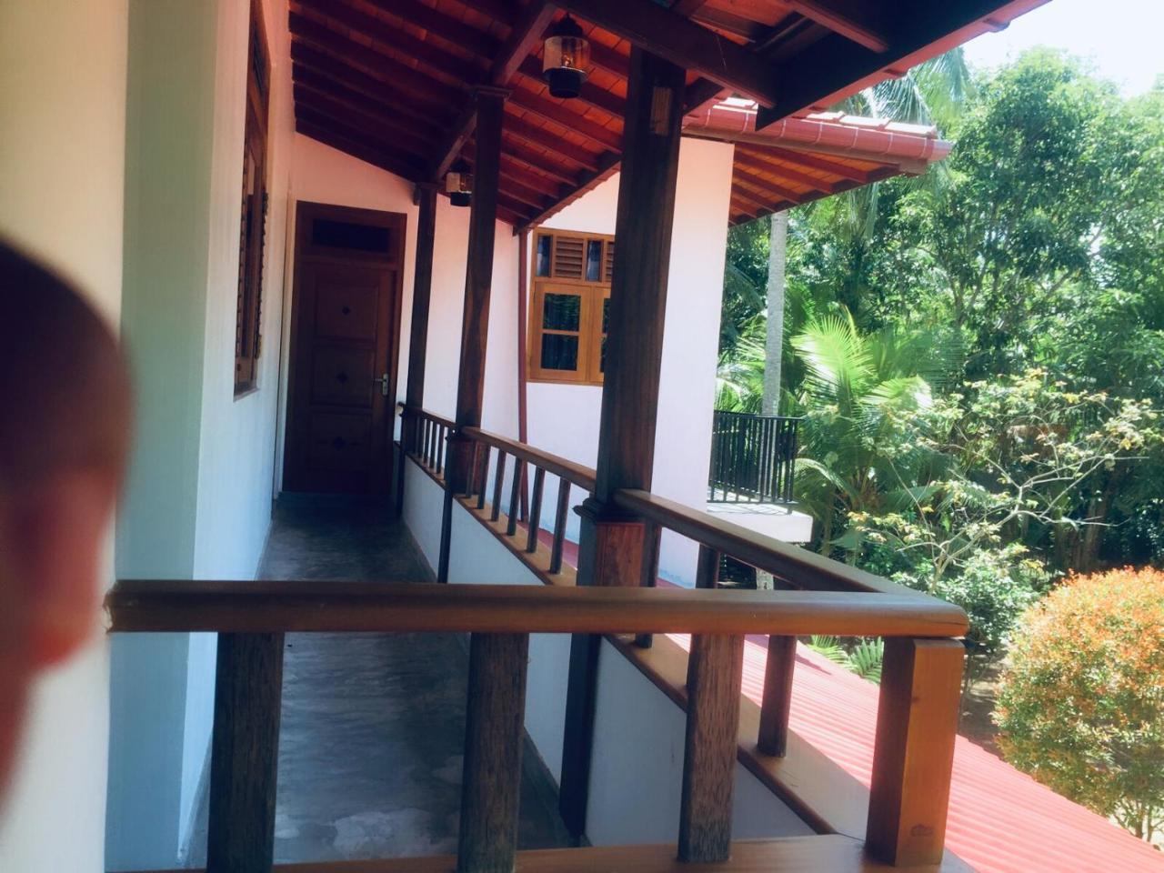 Casa Blanca Hotell Ahangama Eksteriør bilde