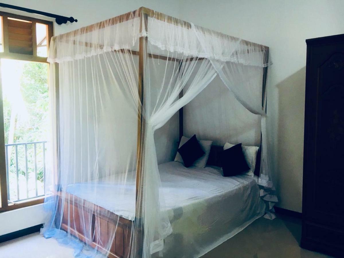Casa Blanca Hotell Ahangama Eksteriør bilde